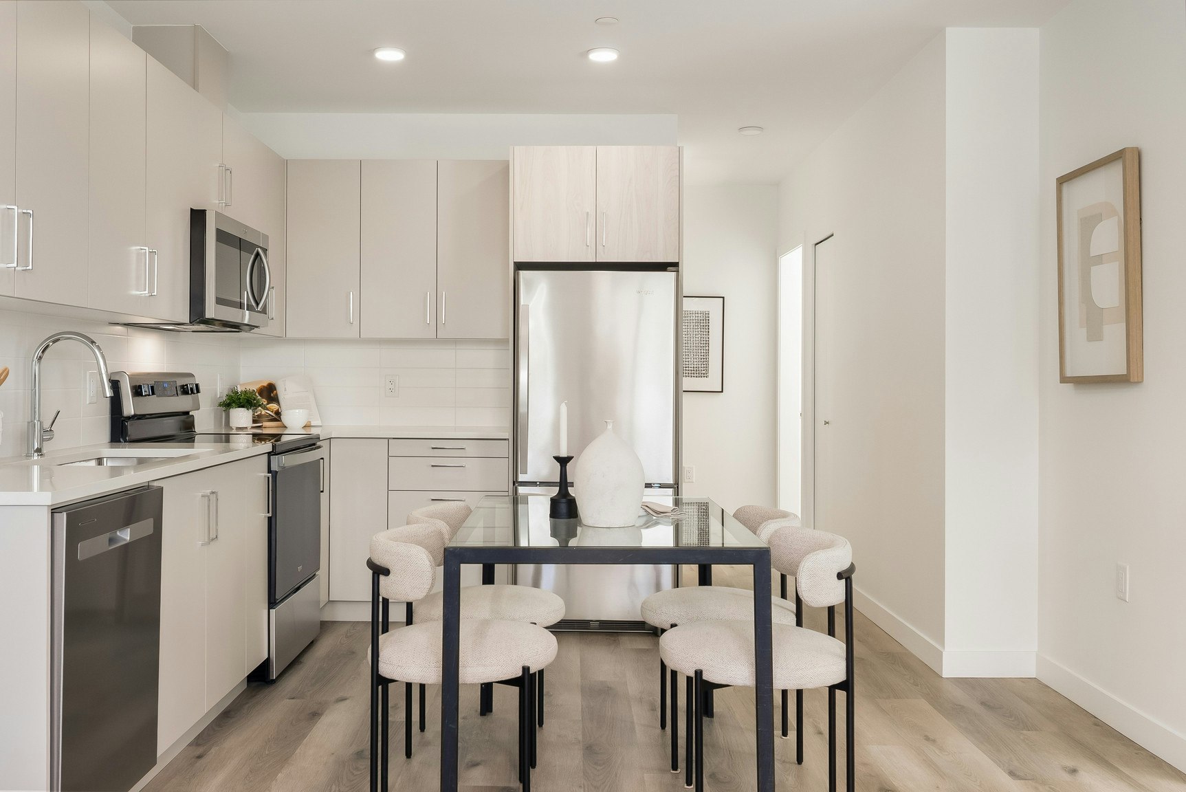 2762 Lonsdale Avenue, North Vancouver, BC, V7N 3J1 - 7