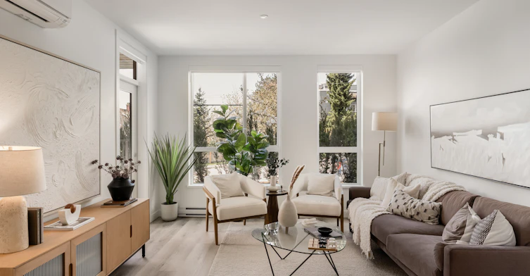 2762 Lonsdale Avenue, North Vancouver, BC, V7N 3J1 - 4