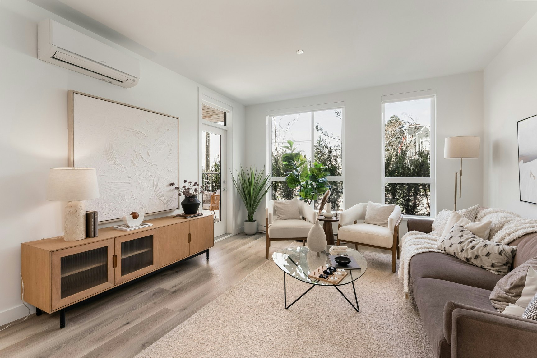 2762 Lonsdale Avenue, North Vancouver, BC, V7N 3J1 - 3