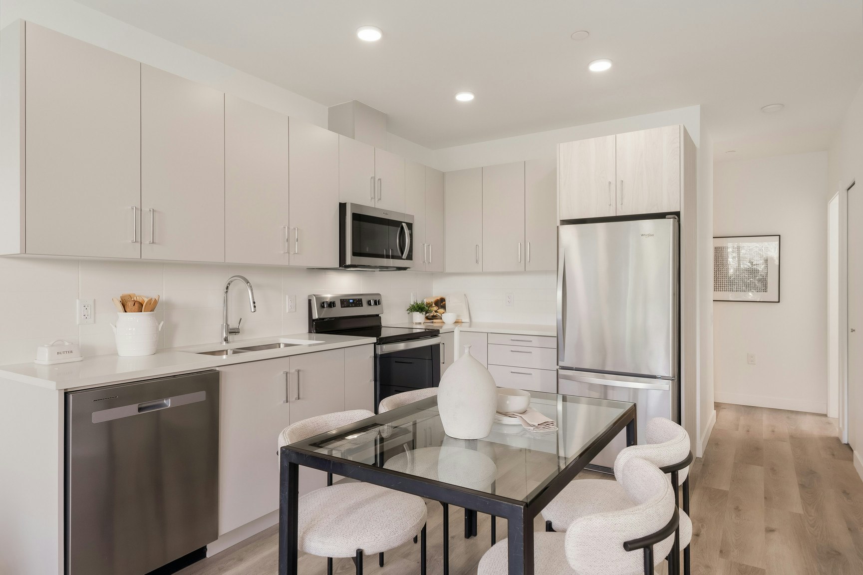 2762 Lonsdale Avenue, North Vancouver, BC, V7N 3J1 - 9