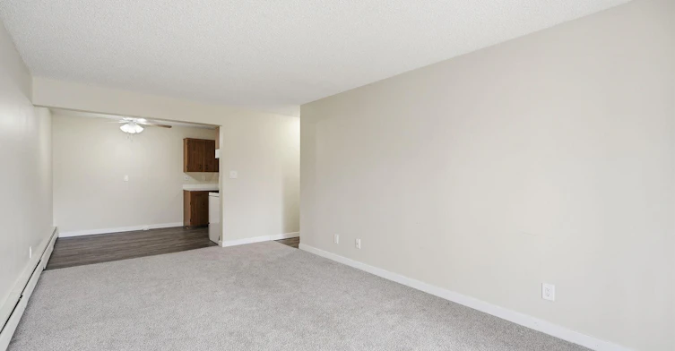 4734 55 Street, Red Deer, AB, T4N 2J1 - 7