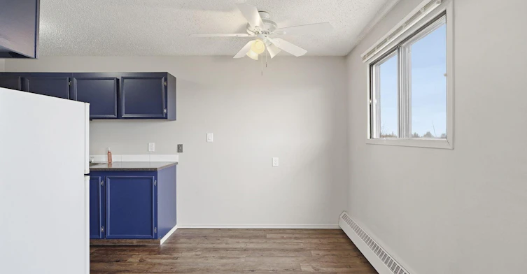17 Norquay Street, Red Deer, AB, T4P 2S6 - 4