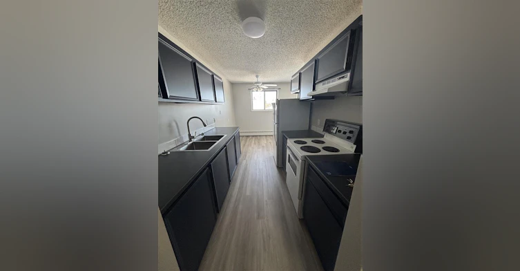 17 Norquay Street, Red Deer, AB, T4P 2S6