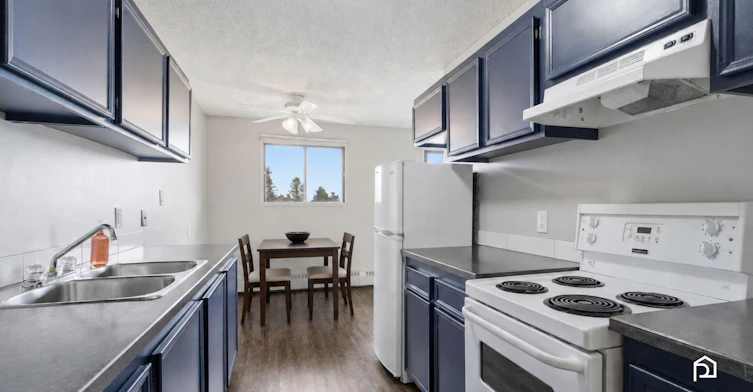17 Norquay Street, Red Deer, AB, T4P 2S6 - 4