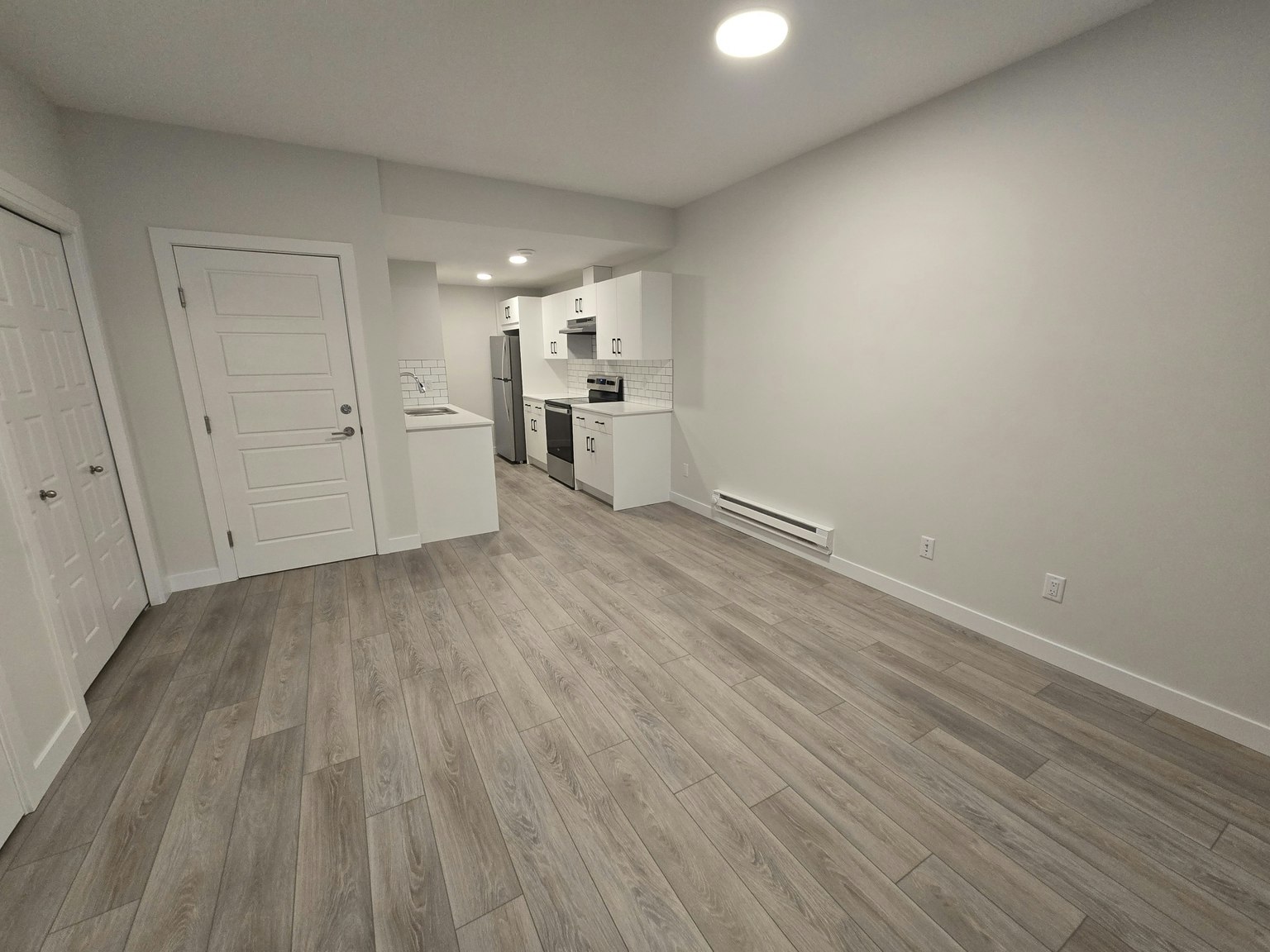 8111 Lois Argue Road, Edmonton, AB, T5G 3K6 - 5