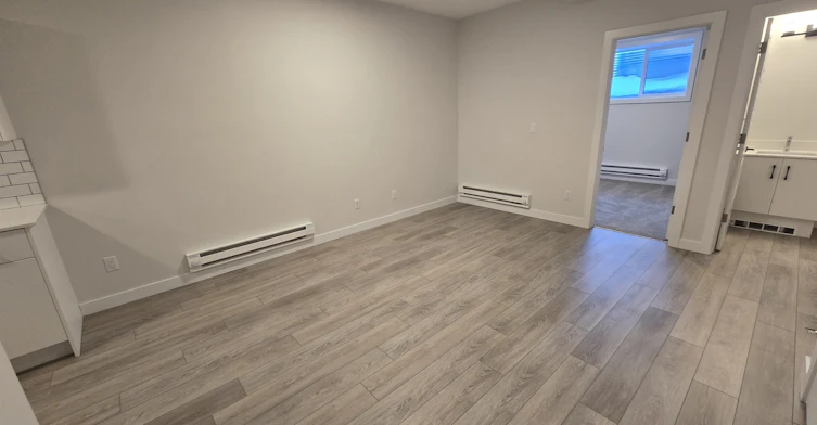 8111 Lois Argue Road, Edmonton, AB, T5G 3K6 - 4