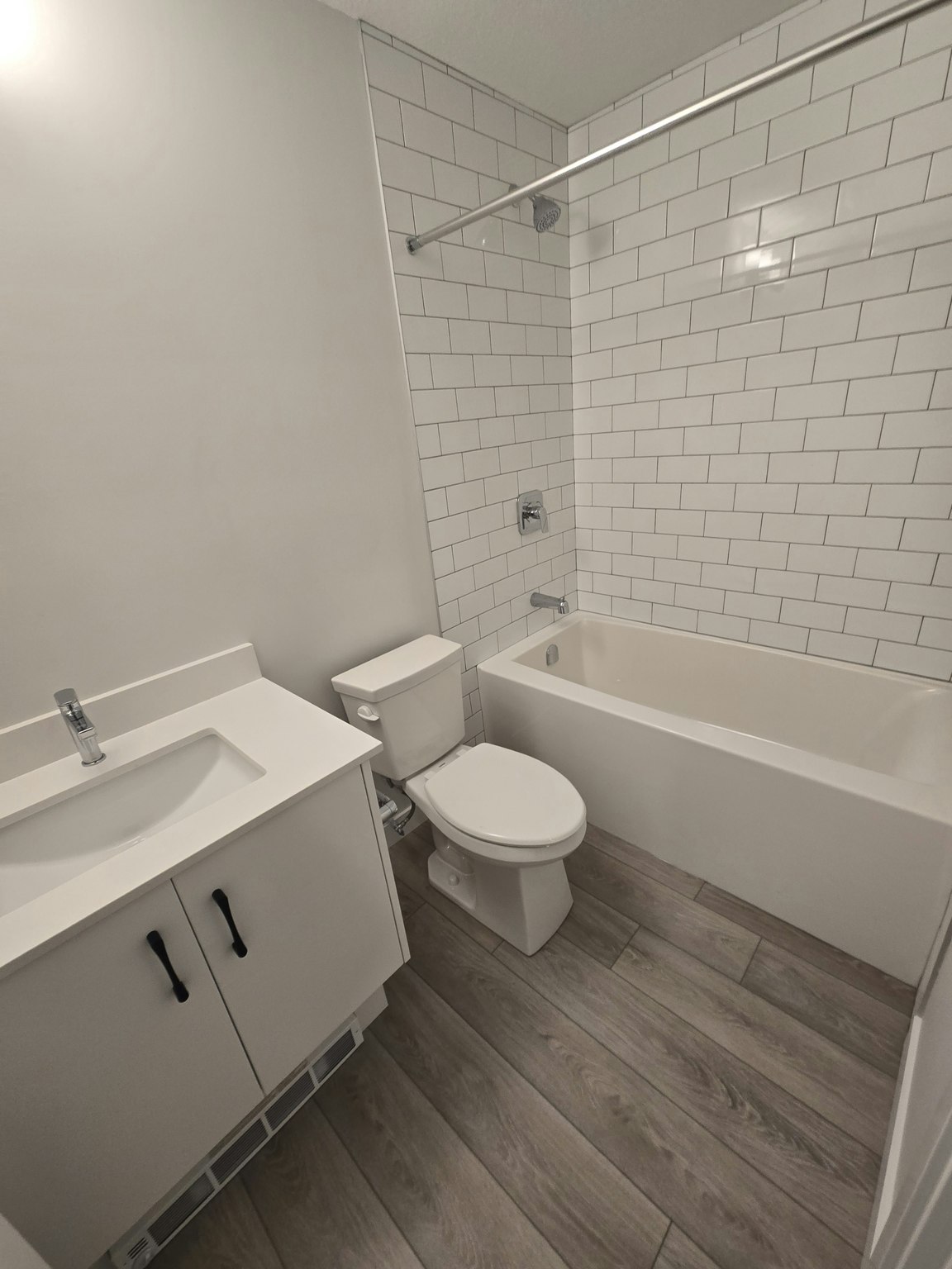 8111 Lois Argue Road, Edmonton, AB, T5G 3K6 - 6