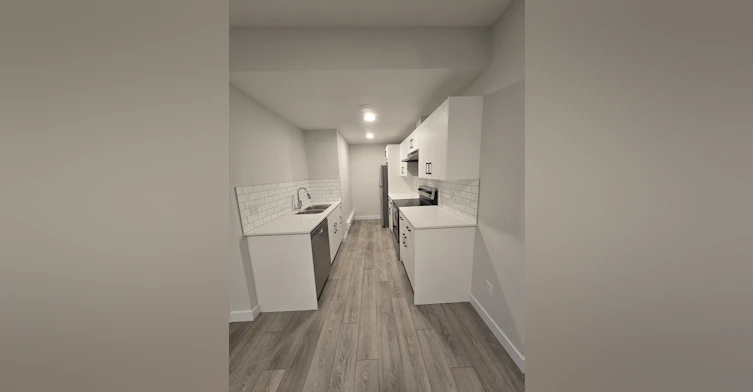 8111 Lois Argue Road, Edmonton, AB, T5G 3K6 - 3