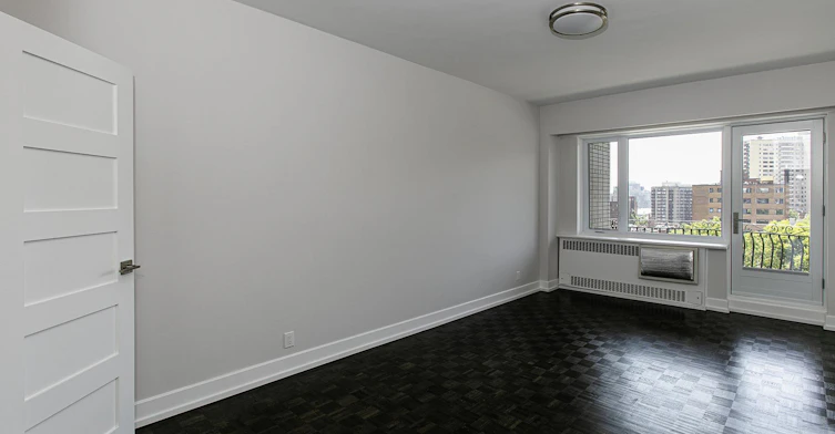 3465 Redpath Rue, Montréal, QC, H3G 2G7 - 8