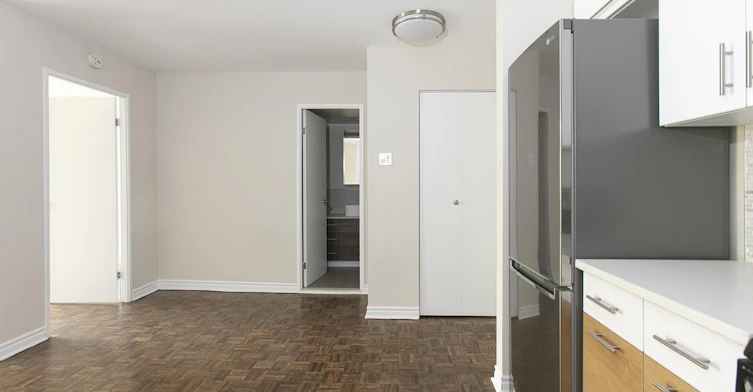 25 Vincent D'indy Avenue, Montréal, QC, H2V 2S8 - 4