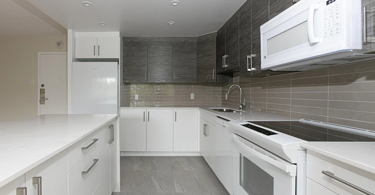 50 Willowdale Avenue, Montréal, QC, H3T 1G1 - 2