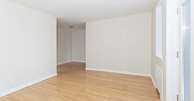 5600 Decelles Avenue, Montréal, QC, H3T 1W5 - 2