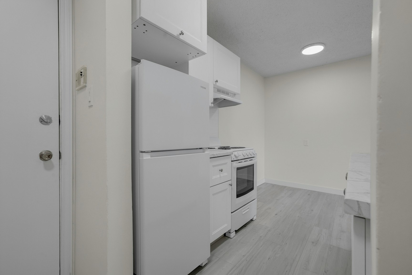 10644 113 Street, Edmonton, AB, T5H 3H6