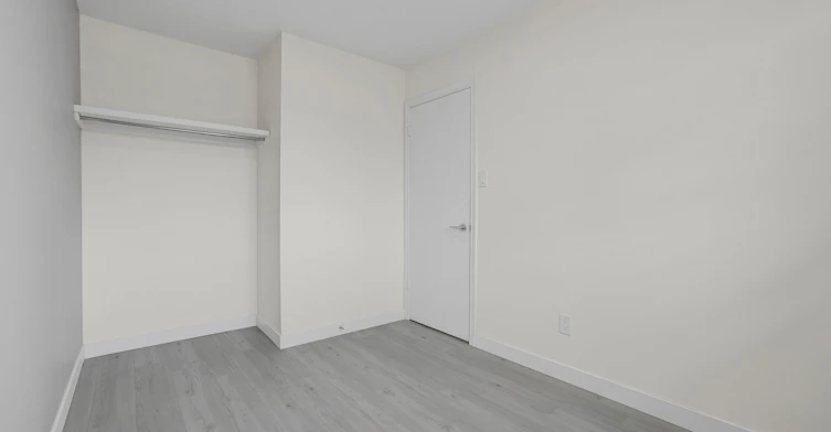 10644 113 Street, Edmonton, AB, T5H 3H6 - 17