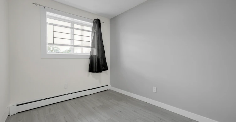 10644 113 Street, Edmonton, AB, T5H 3H6 - 15
