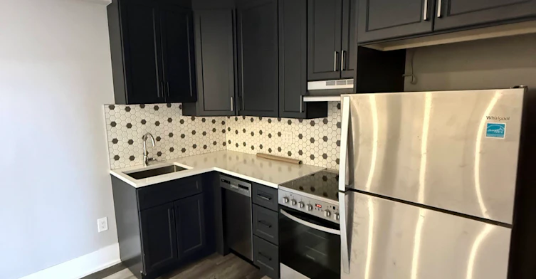 635 Woodland Rue, Montréal, QC, H4H 1V7 - 2