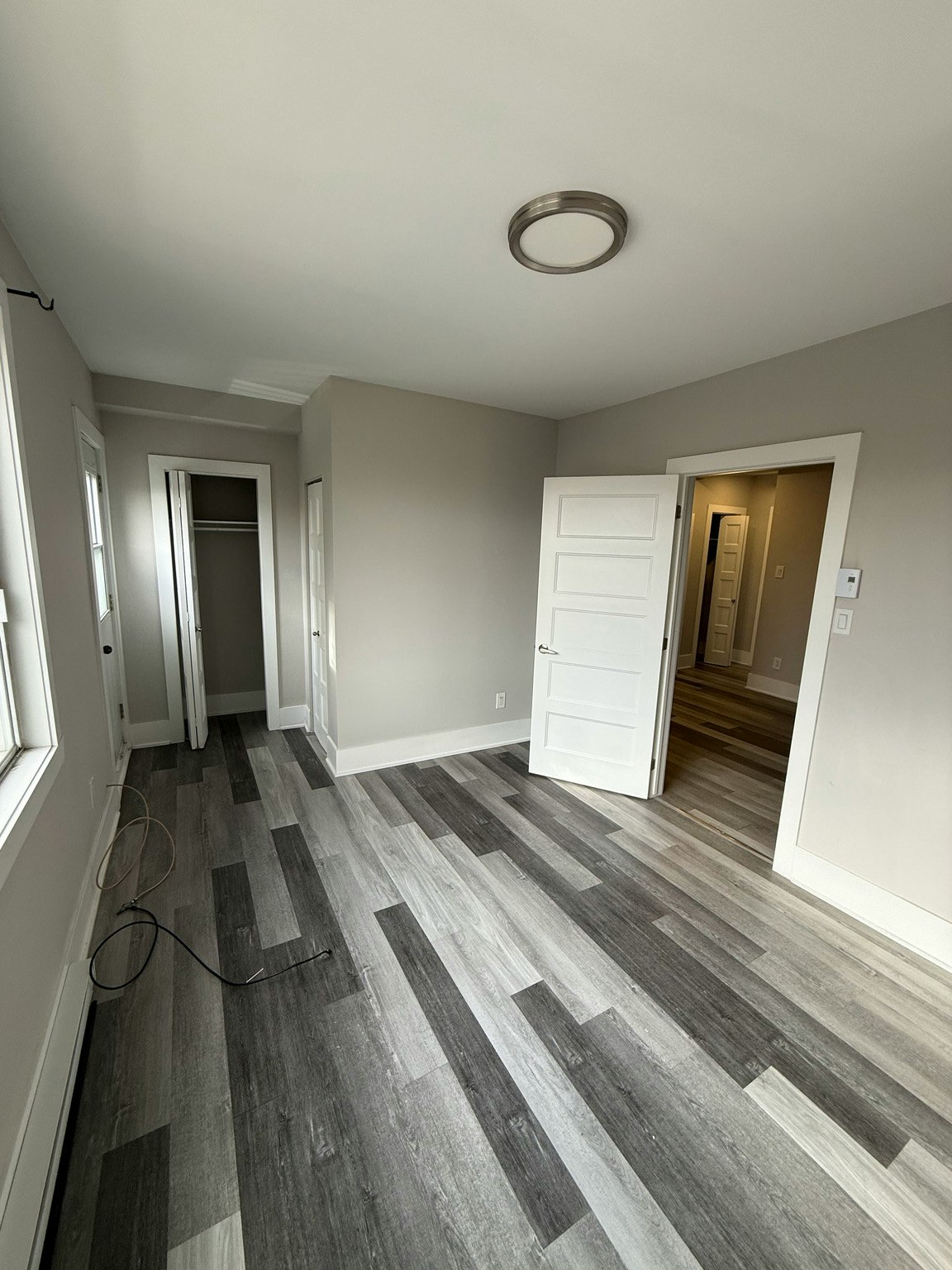 635 Woodland Rue, Montréal, QC, H4H 1V7