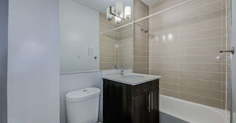 1200-100-1200 Kingston Road, Toronto, ON, M1N 1N9 - 8