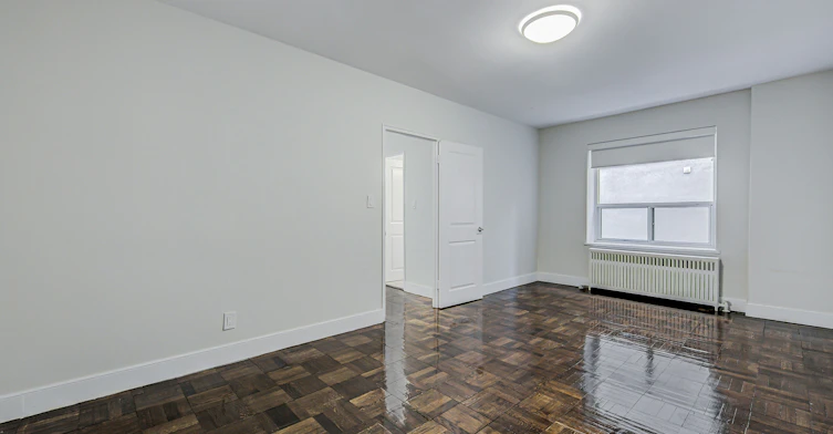 1150-110-1200 Kingston Road, Toronto, ON, M1N 1N9 - 7