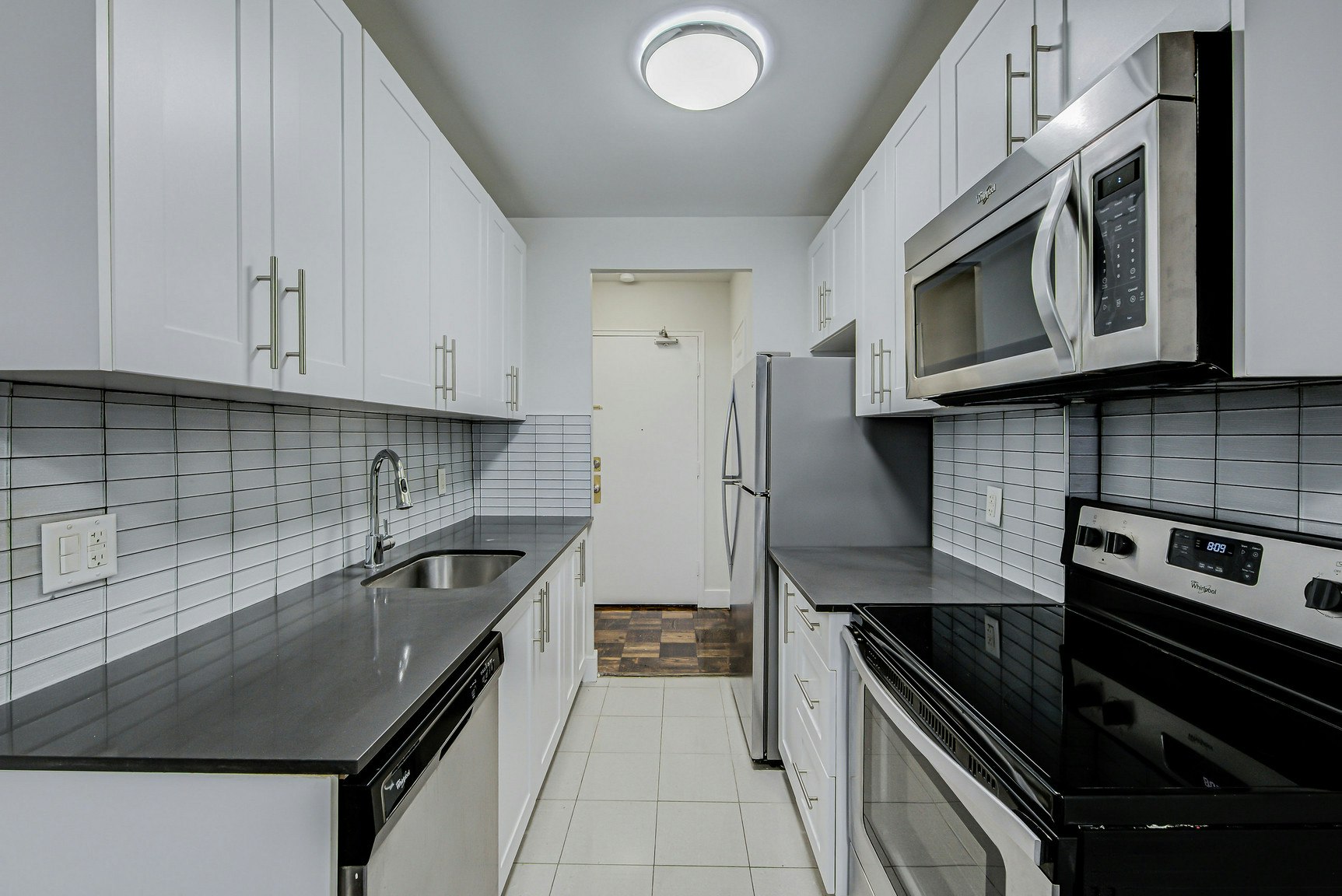 1200-100-1200 Kingston Road, Toronto, ON, M1N 1N9 - 2