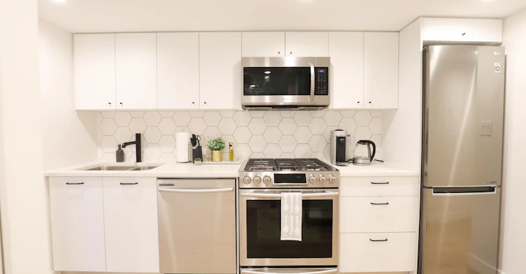 xxx-1519 Crown Street, North Vancouver, BC, V7J 1G6 - 5