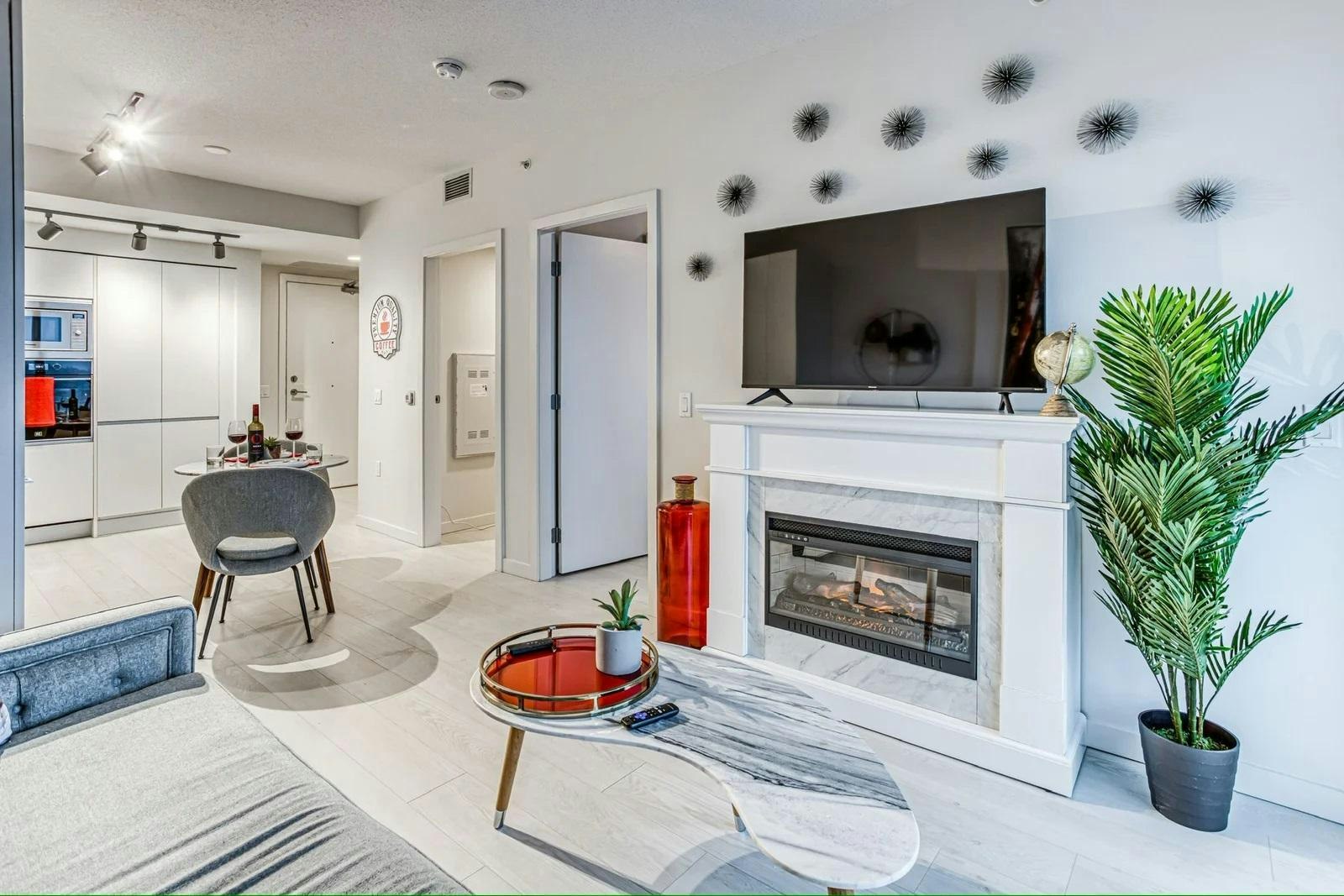 xxx-180 East 2nd Avenue, Vancouver, BC, V5T 0K4 - 3