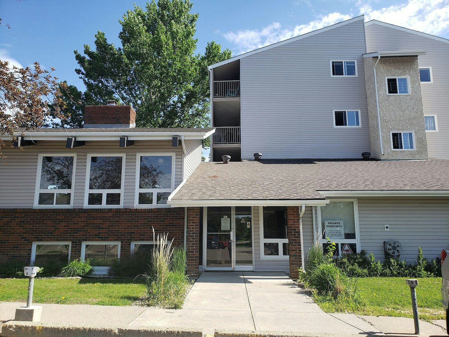 7607 172 Street Northwest, Edmonton, AB, T5T 2P8 - 10
