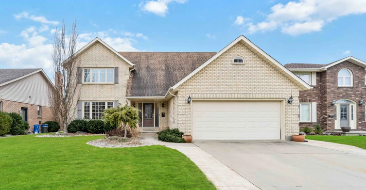 451 St Lawrence Court, Sarnia, ON, N7S 6E3