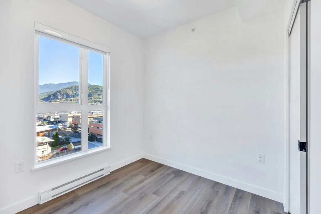 410-38012 3rd Avenue, Squamish, BC - 8