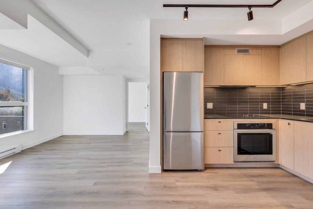 609-38012 3rd Avenue, Squamish, BC - 4