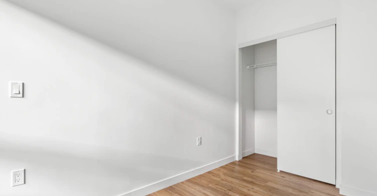 202-2328 Galt Street, Vancouver, BC, V5N 2Z9 - 14
