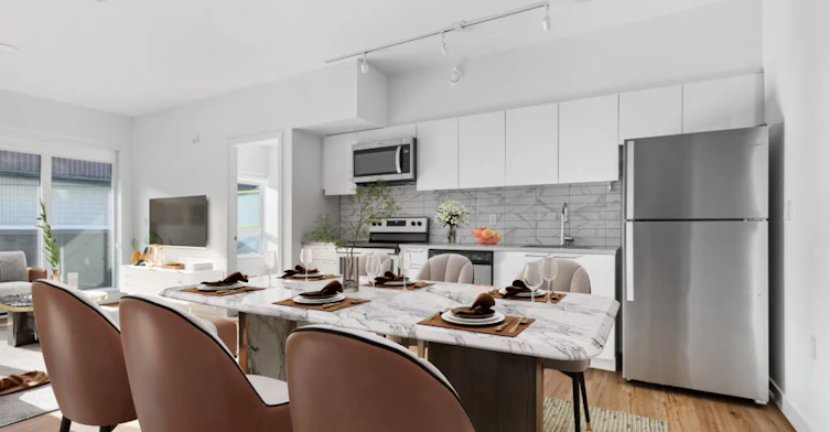 202-2328 Galt Street, Vancouver, BC, V5N 2Z9 - 2