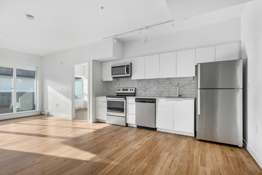202-2328 Galt Street, Vancouver, BC, V5N 2Z9 - 5