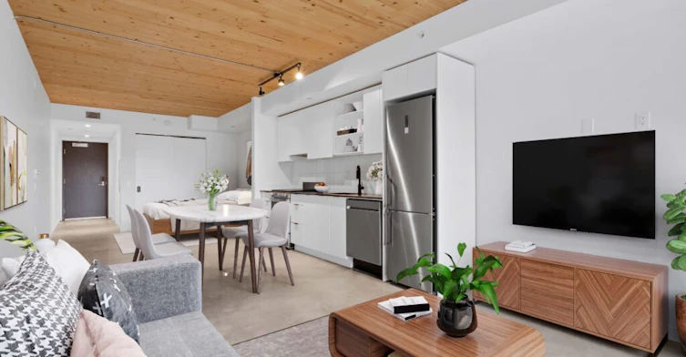 401-188 East Woodstock Avenue, Vancouver, BC, V5W 0E2 - 2