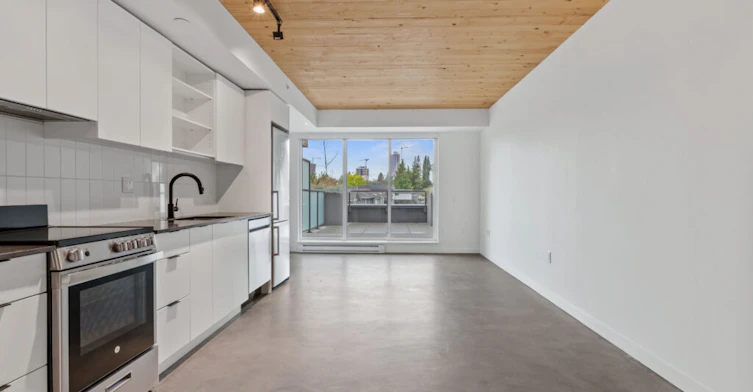 401-188 East Woodstock Avenue, Vancouver, BC, V5W 0E2 - 6
