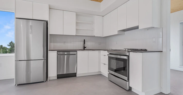 502-188 East Woodstock Avenue, Vancouver, BC, V5W 0E2 - 4