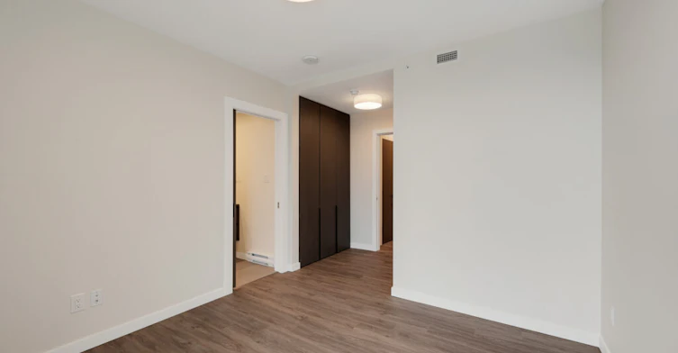 906-952 Johnson Street, Victoria, BC, V8V 0H6 - 13