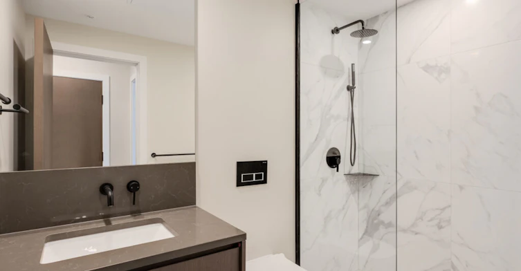 906-952 Johnson Street, Victoria, BC, V8V 0H6 - 15