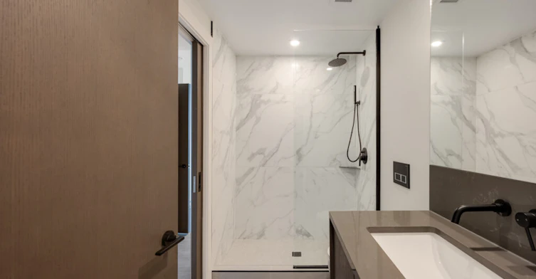 401-952 Johnson Street, Victoria, BC, V8V 0H6 - 10