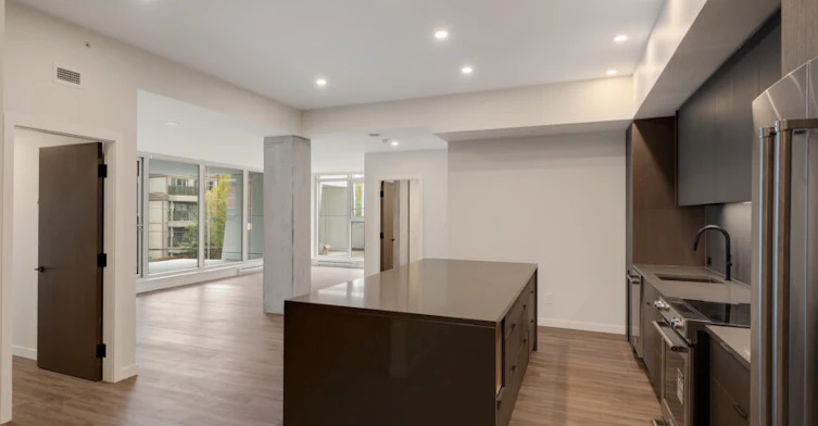 308-952 Johnson Street, Victoria, BC, V8V 0H6 - 5