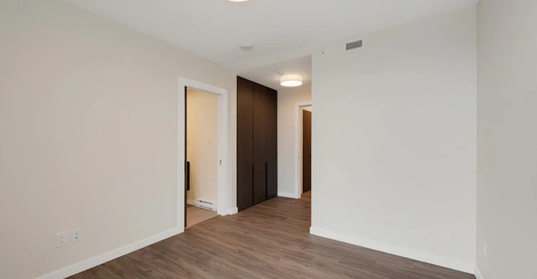 1607-952 Johnson Street, Victoria, BC, V8V 0H6 - 13