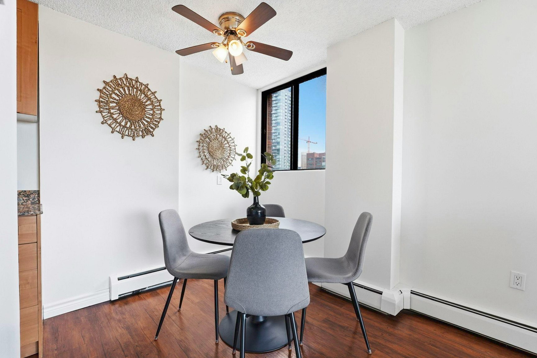 0909-605 13 Avenue Southwest, Calgary, AB, T2R 0K6 - 7