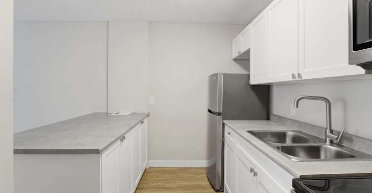 605 13 Avenue Southwest, Calgary, AB, T2R 0K6 - 29