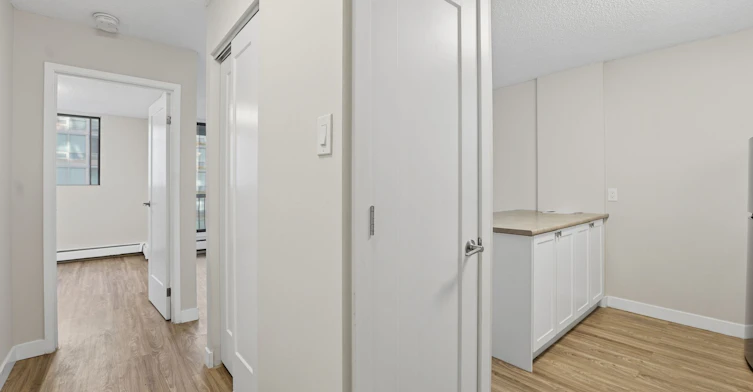 0413-605 13 Avenue Southwest, Calgary, AB, T2R 0K6 - 34