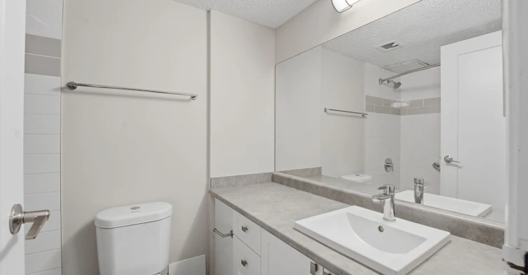 0413-605 13 Avenue Southwest, Calgary, AB, T2R 0K6 - 35