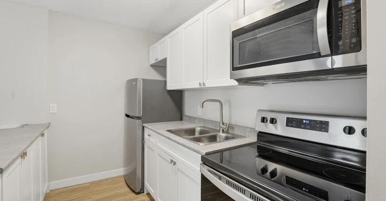 0413-605 13 Avenue Southwest, Calgary, AB, T2R 0K6 - 28