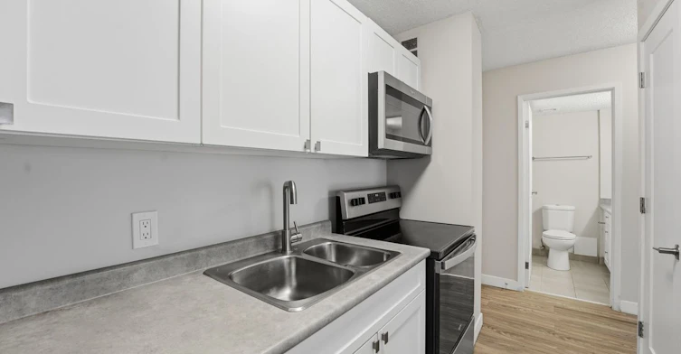0413-605 13 Avenue Southwest, Calgary, AB, T2R 0K6 - 36