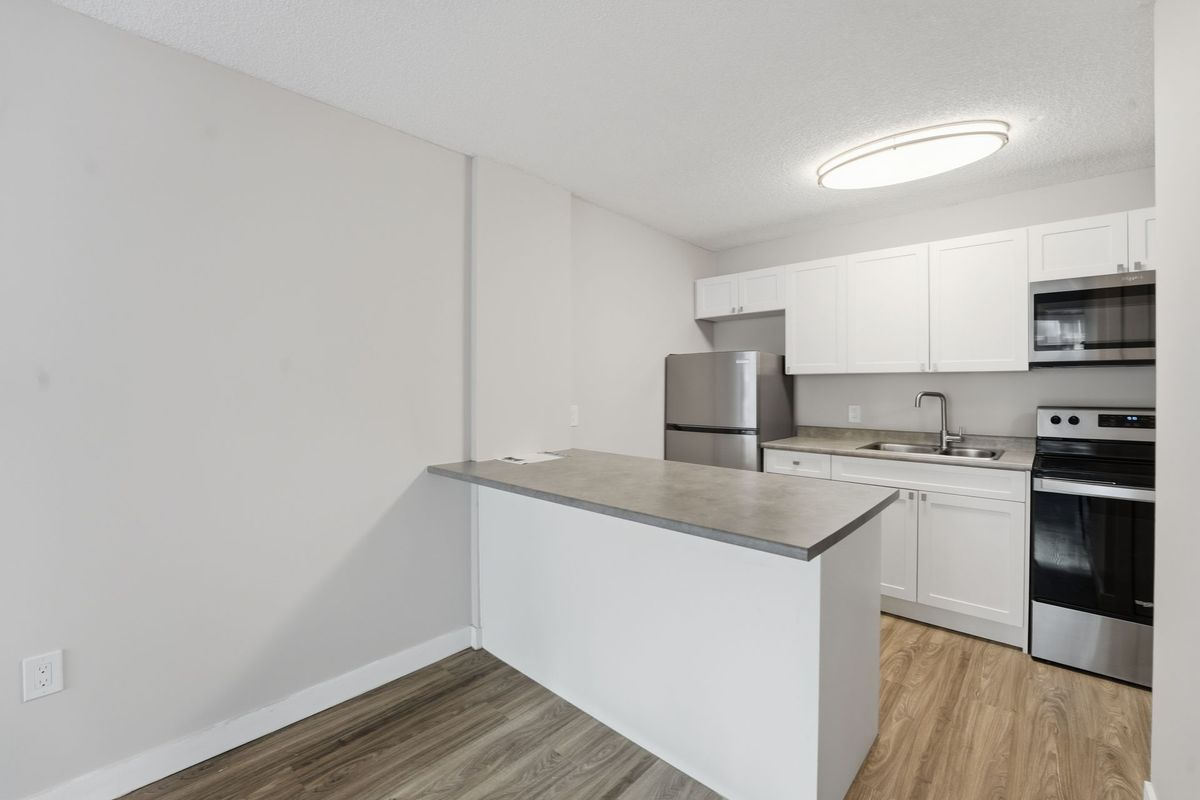 M00E-605 13 Avenue Southwest, Calgary, AB, T2R 0K6 - 25