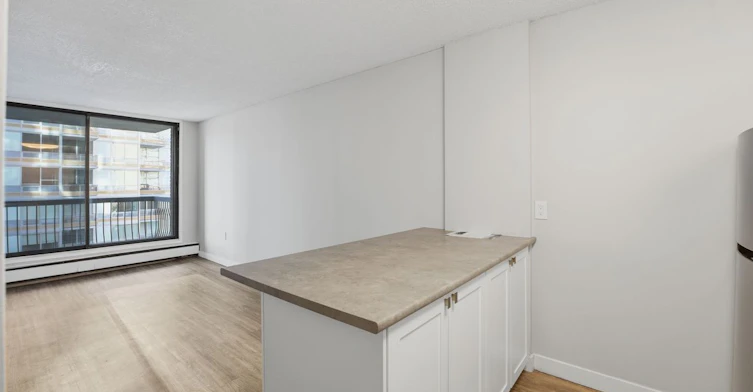 M00E-605 13 Avenue Southwest, Calgary, AB, T2R 0K6 - 30