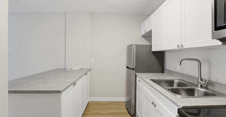 605 13 Avenue Southwest, Calgary, AB, T2R 0K6 - 29